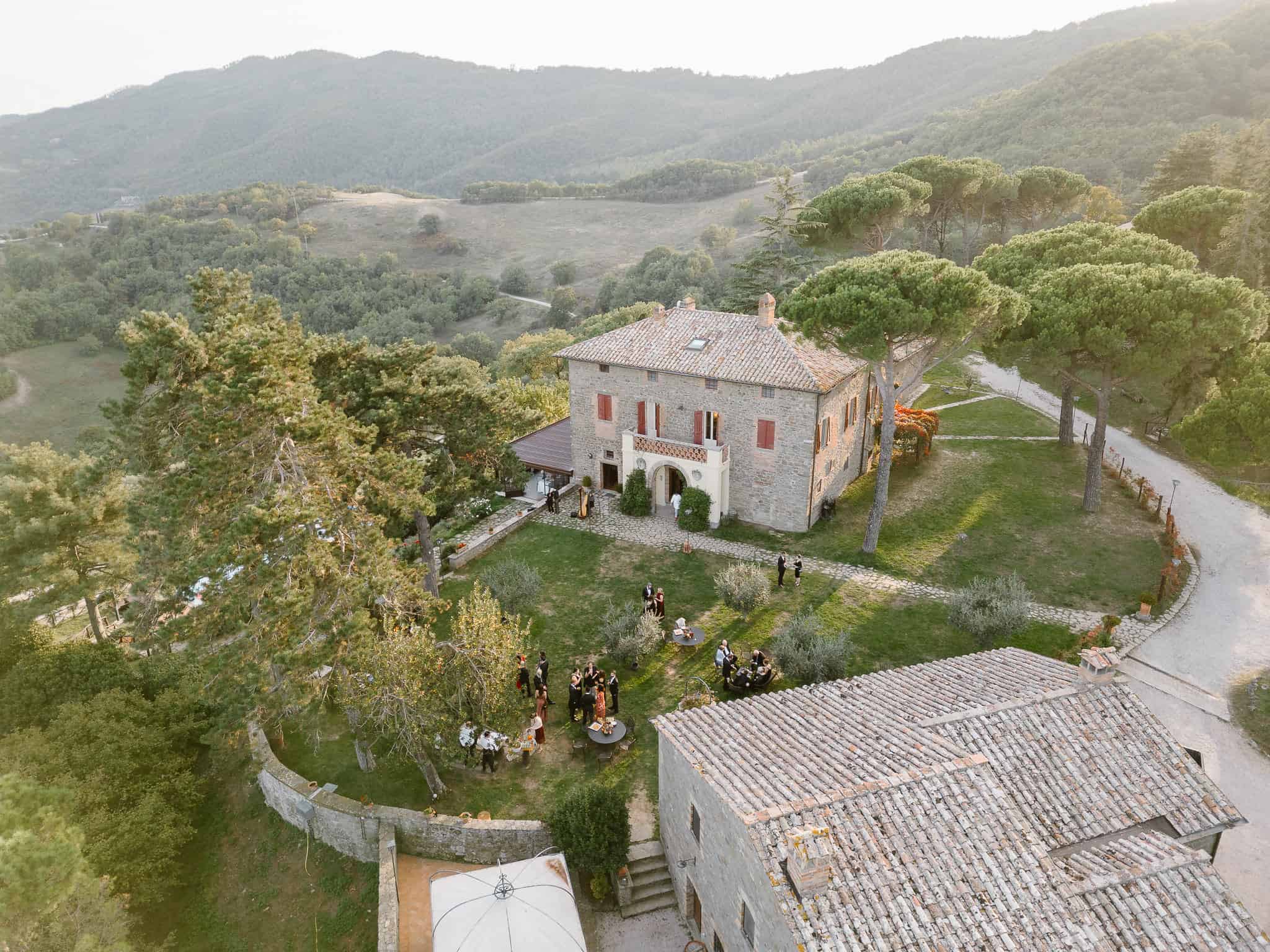 Casa Bruciata from above during a wedding in Umbria