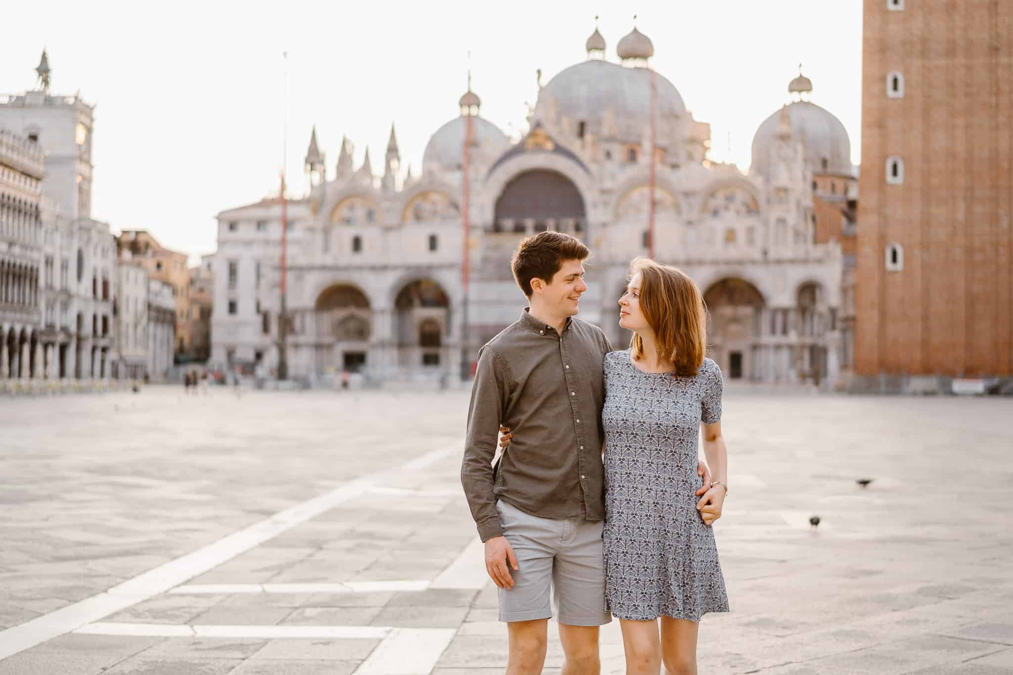 Photos of a couple by Venice engagement photographer Ludovica lanzafami and Valerio Elia