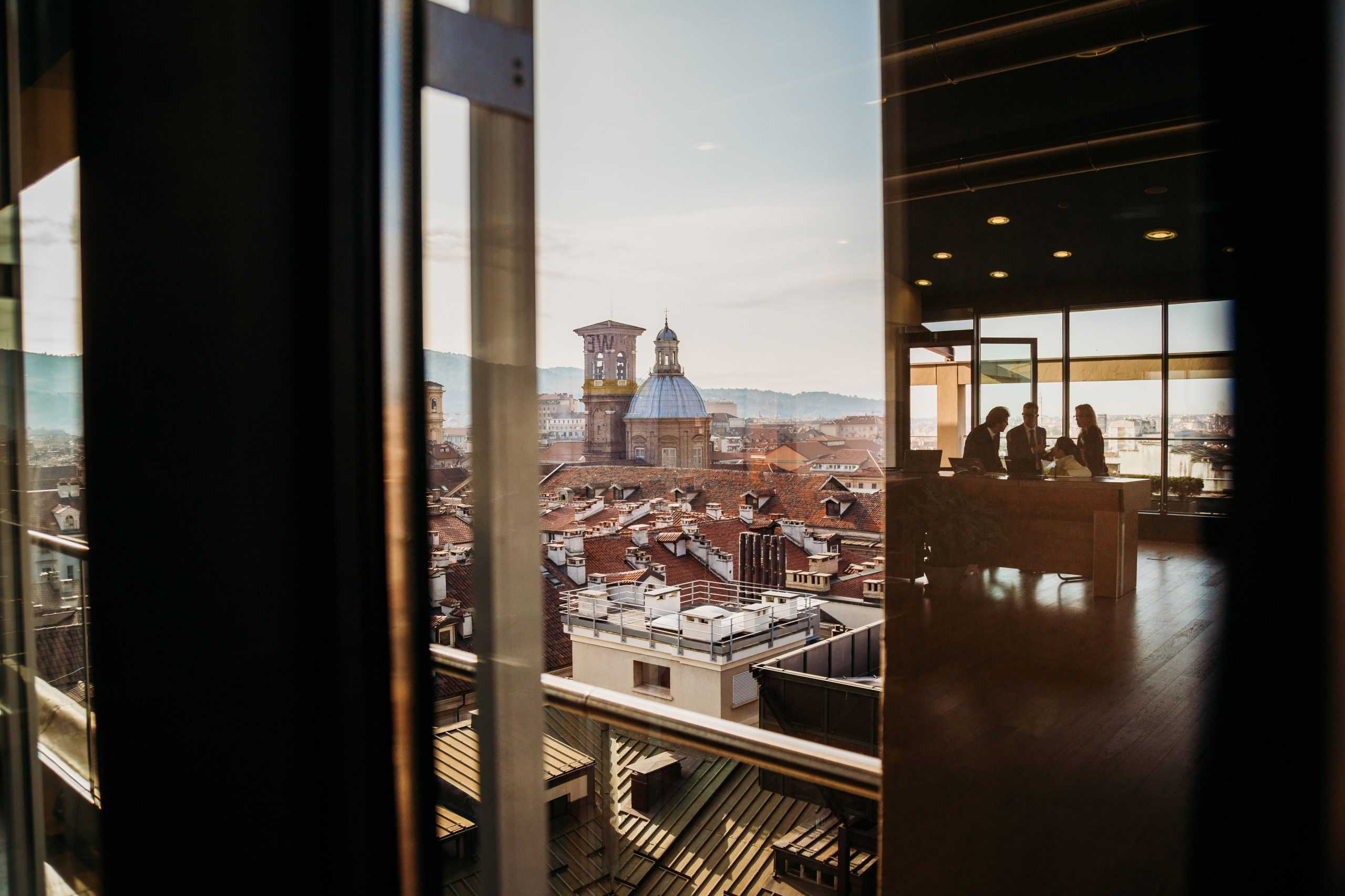 a view from the rooftops of Turin, Italy, photo by Valerio Elia, italian destination wedding photographer