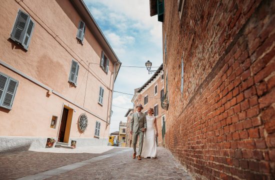 Newlyweds in Mombaruzzo, Piedmont